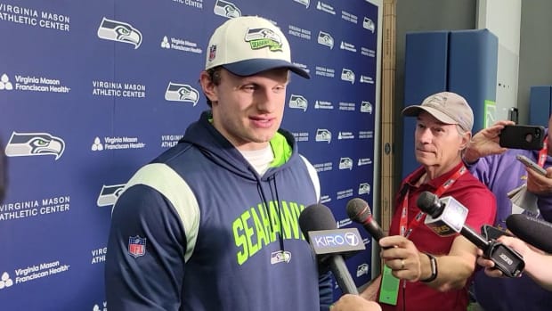 Seahawks LB Ben Burr-Kirven Details Journey Back From Serious Knee Injury